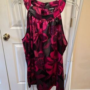 Apt9 Halter Sleeveless Blouse PTP 23.5” length 28” with buttons Size XL